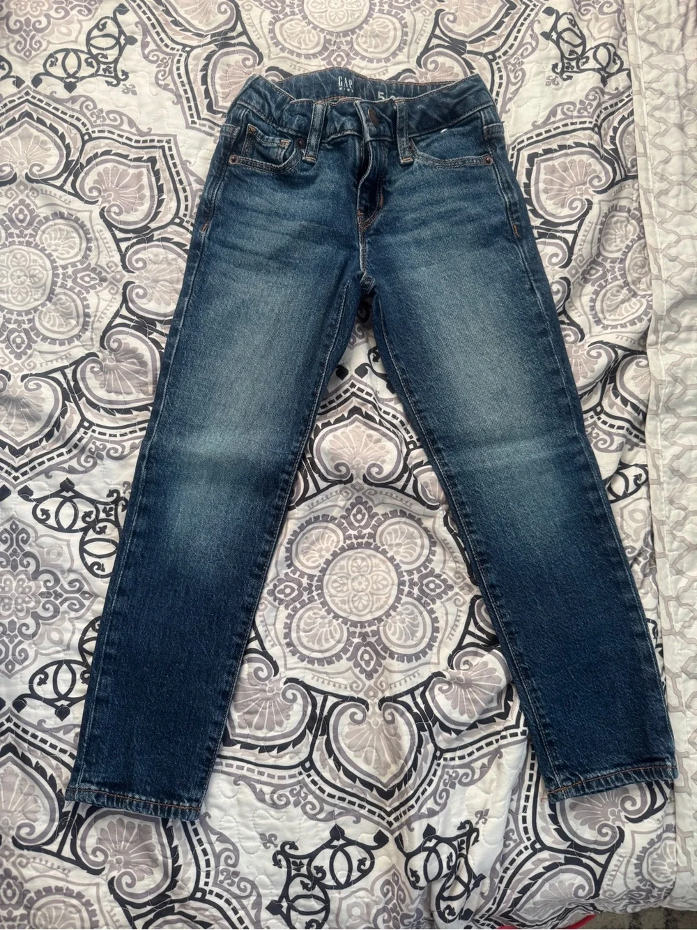 GAP Kids Girlfriend Jeans in Dark Blue Denim